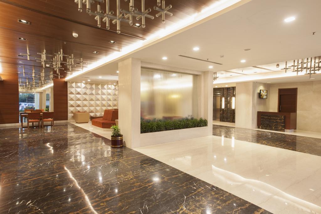 Dolphin Hotel Вишакхапатнам Экстерьер фото
